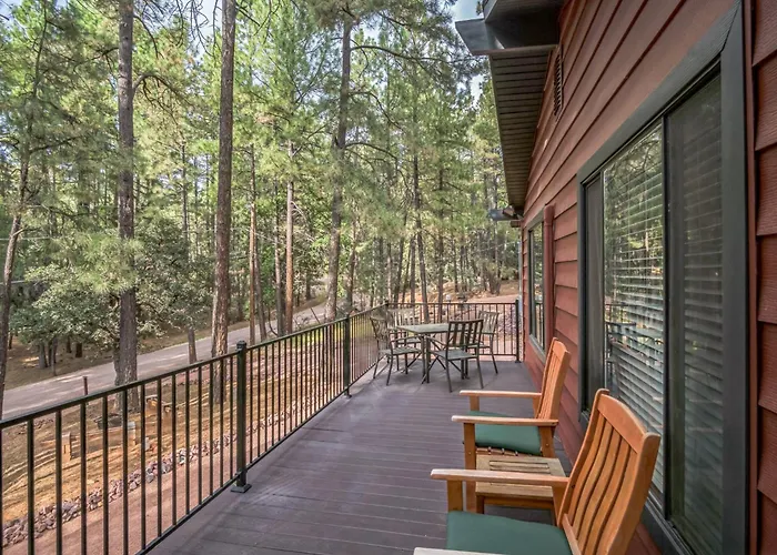 Mary's Way Strawberry Holiday home Pine